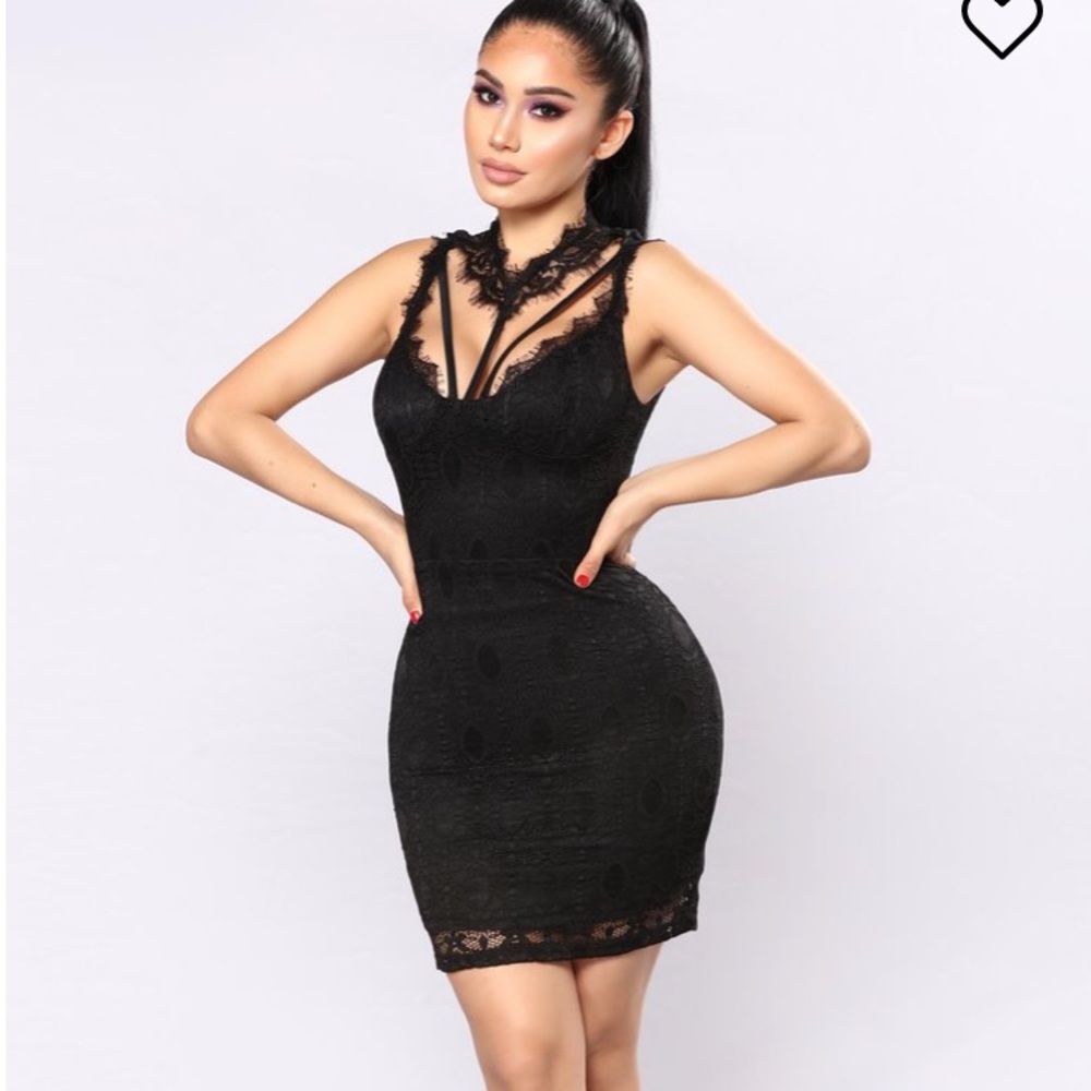 Black lacy dress
